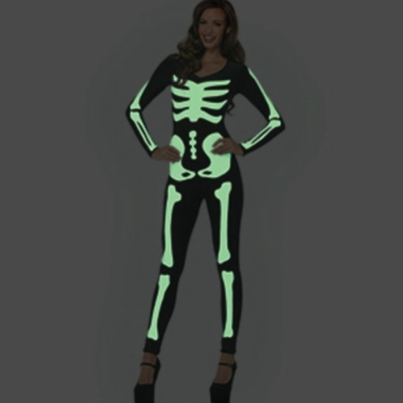 Leg Avenue Glow In The Dark Skeleton Bodysuit Halloween Costume - Picture 14 of 15